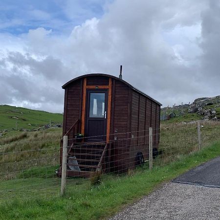 Oldshoremore Eco Crofters Wagon By The Beach المظهر الخارجي الصورة